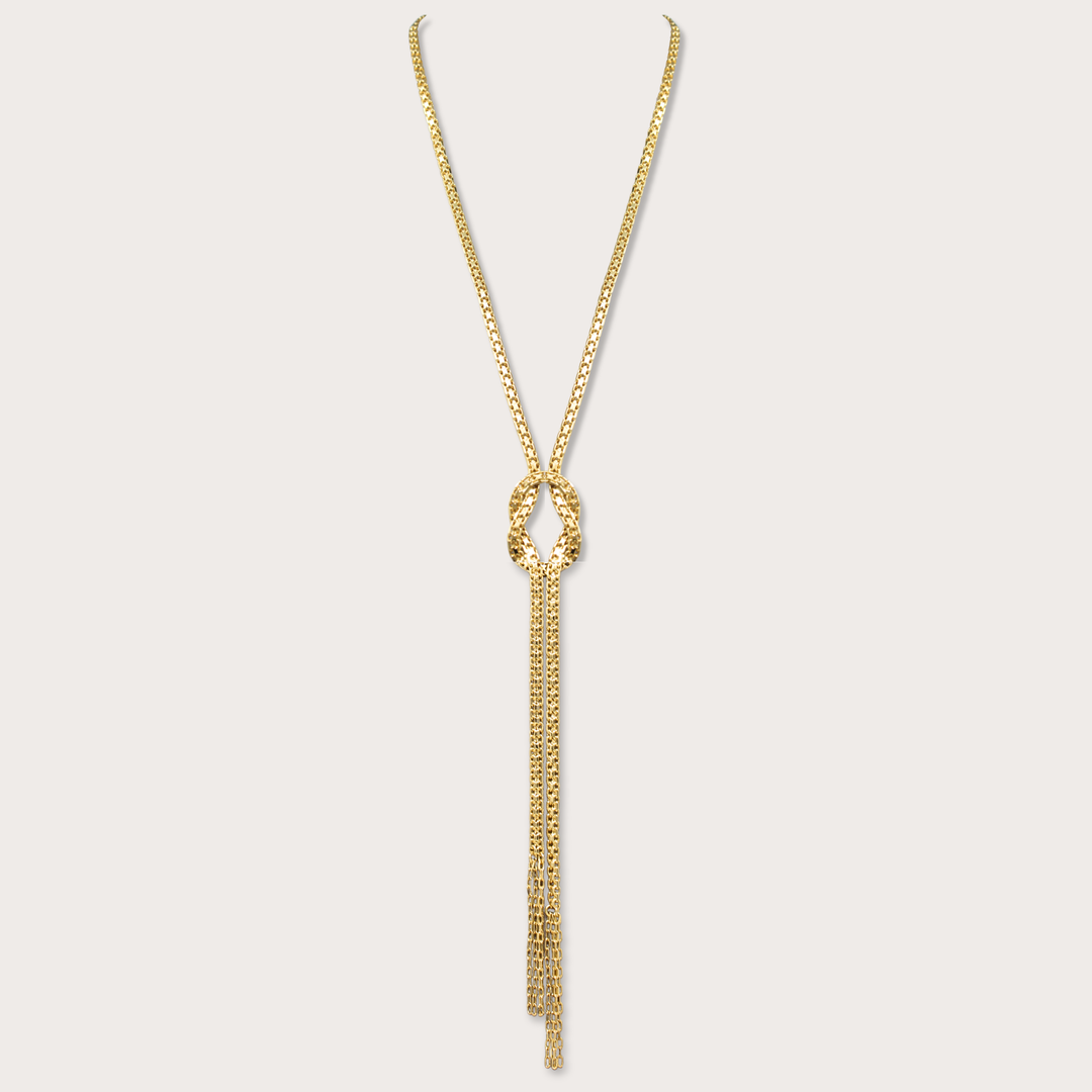 Ginevra Lariat