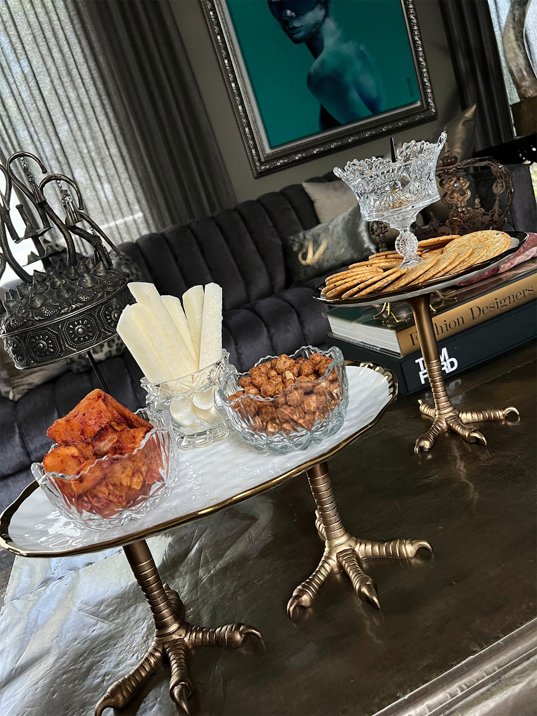 Adornos de garras con platos