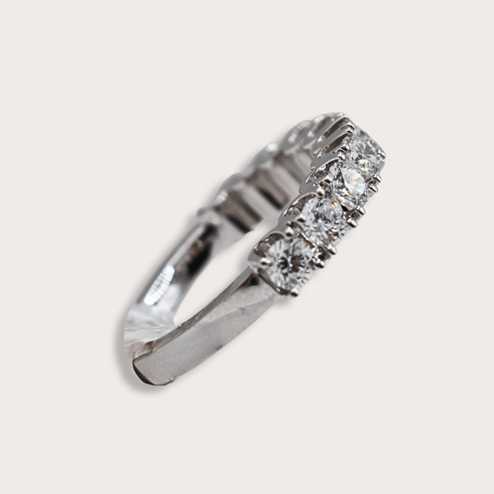Anillo de Diamantes - LAURA CANTU JEWELRY