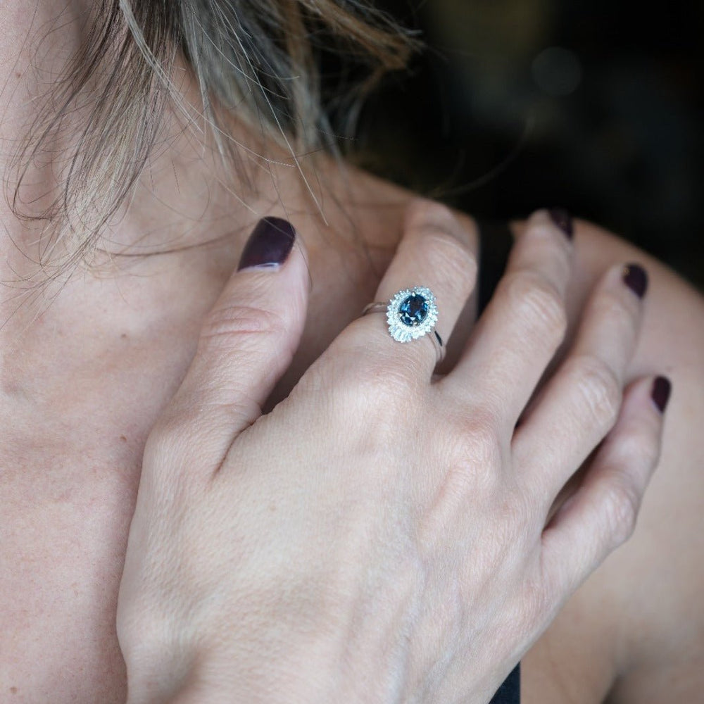 Anillo de Diamantes Vintage London Blue - LAURA CANTU JEWELRY