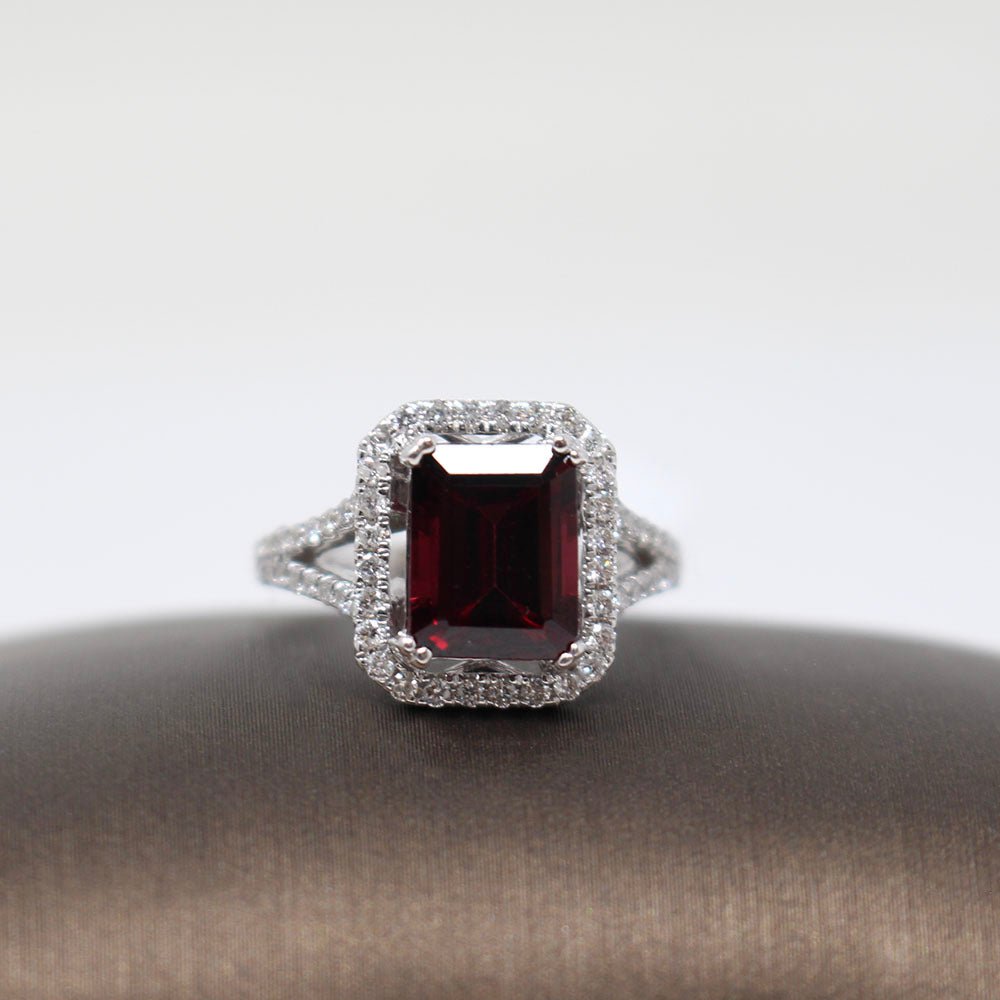 Anillo Diamantes y Granate F1005 - LAURA CANTU JEWELRY