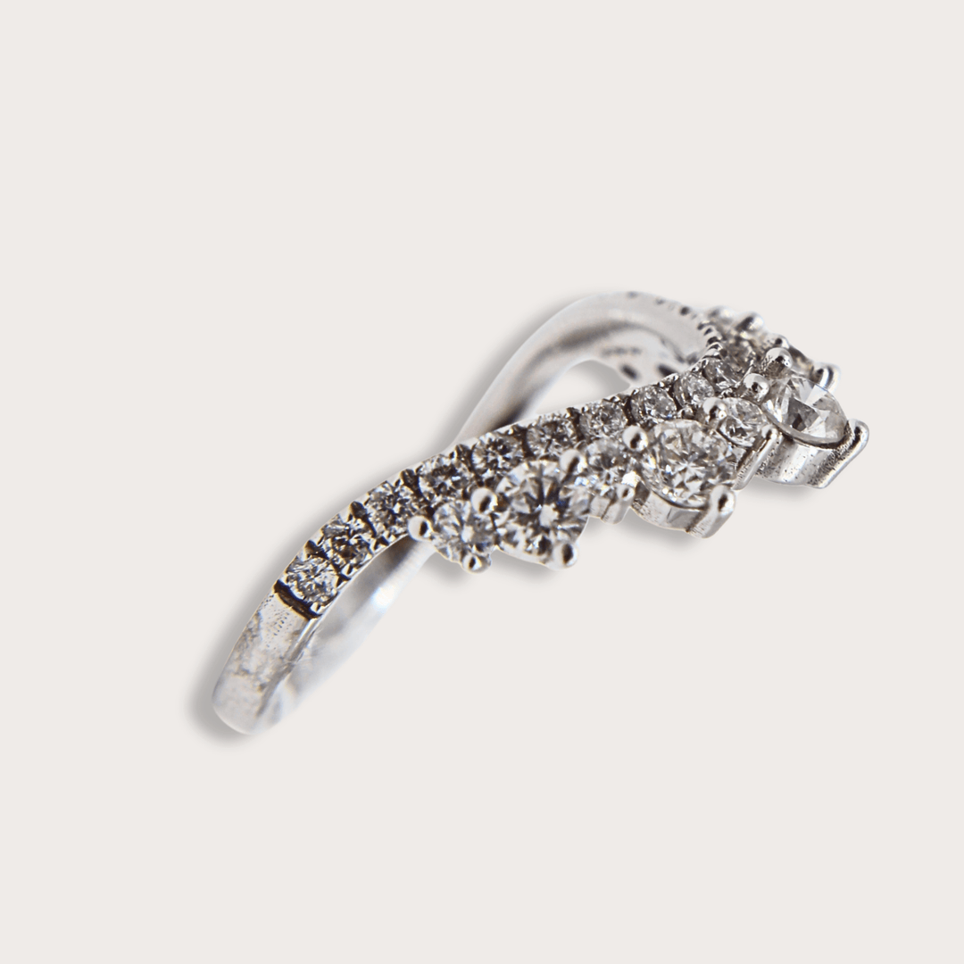 Argolla Vintage con Diamantes - LAURA CANTU JEWELRY