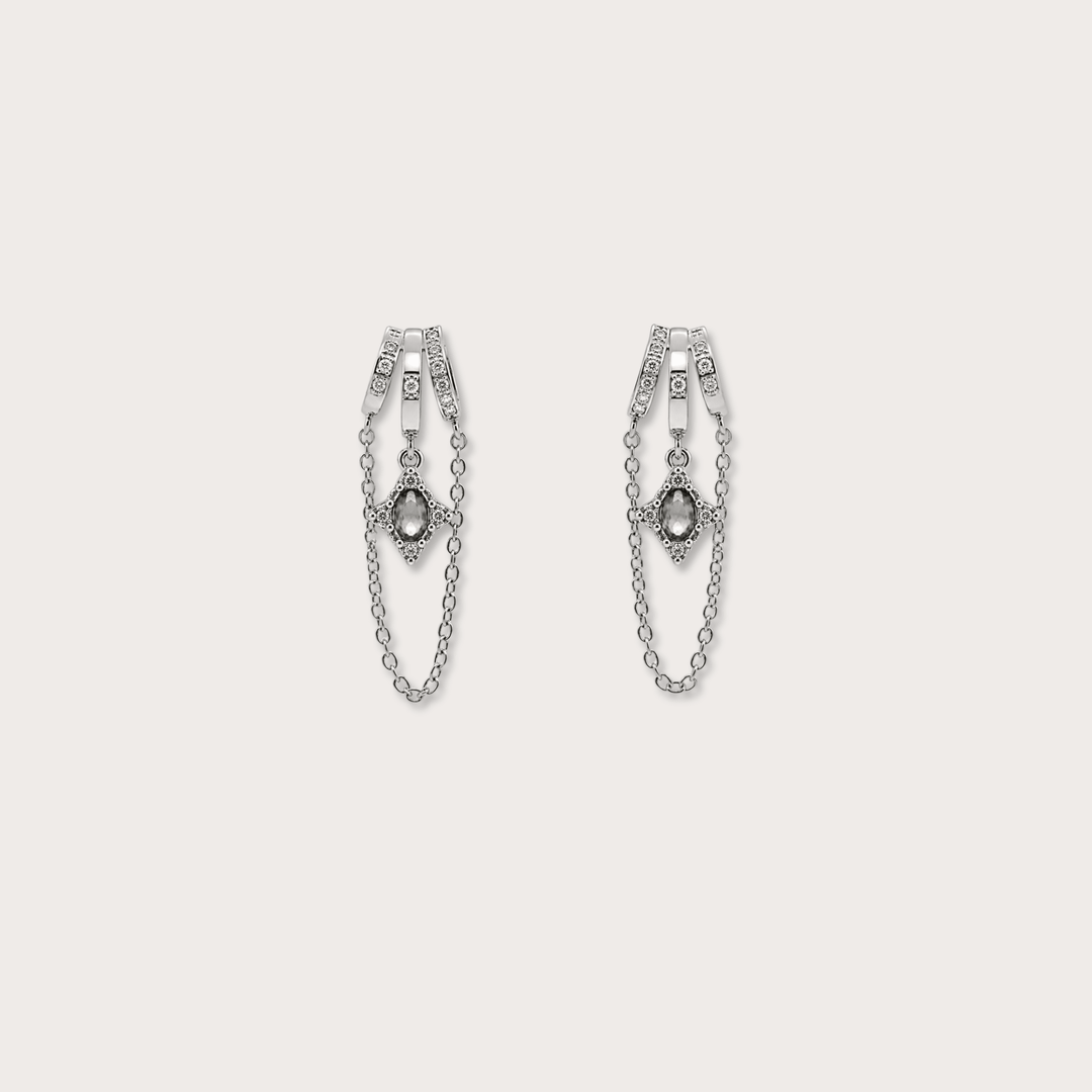 Cordelia Oval Gem Silver - LAURA CANTU JEWELRY