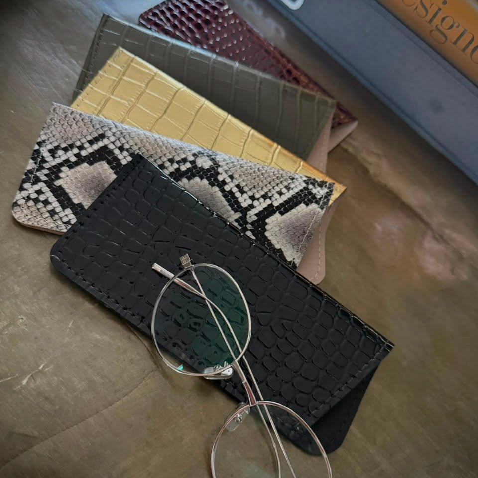 Estuche para Lentes - LAURA CANTU JEWELRY