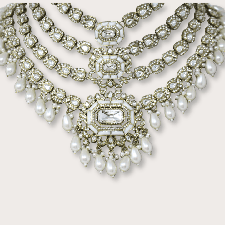 HUNT XXXXII - LAURA CANTU JEWELRY