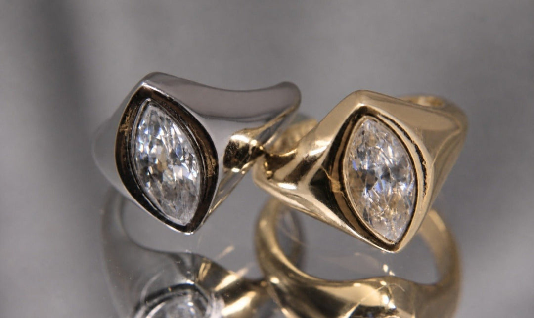 Loreta Pinky Ring Silver - LAURA CANTU JEWELRY