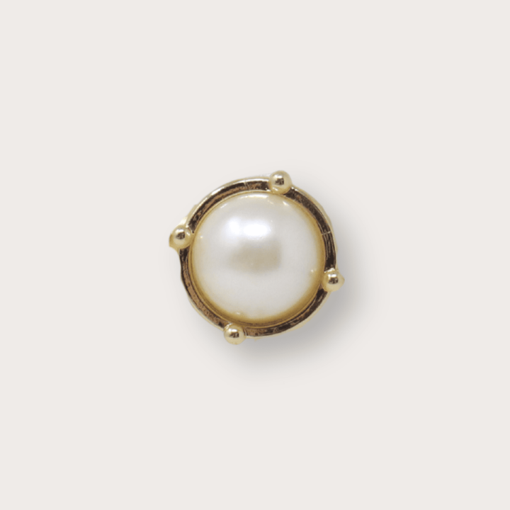 Luna Stud Gold - LAURA CANTU JEWELRY