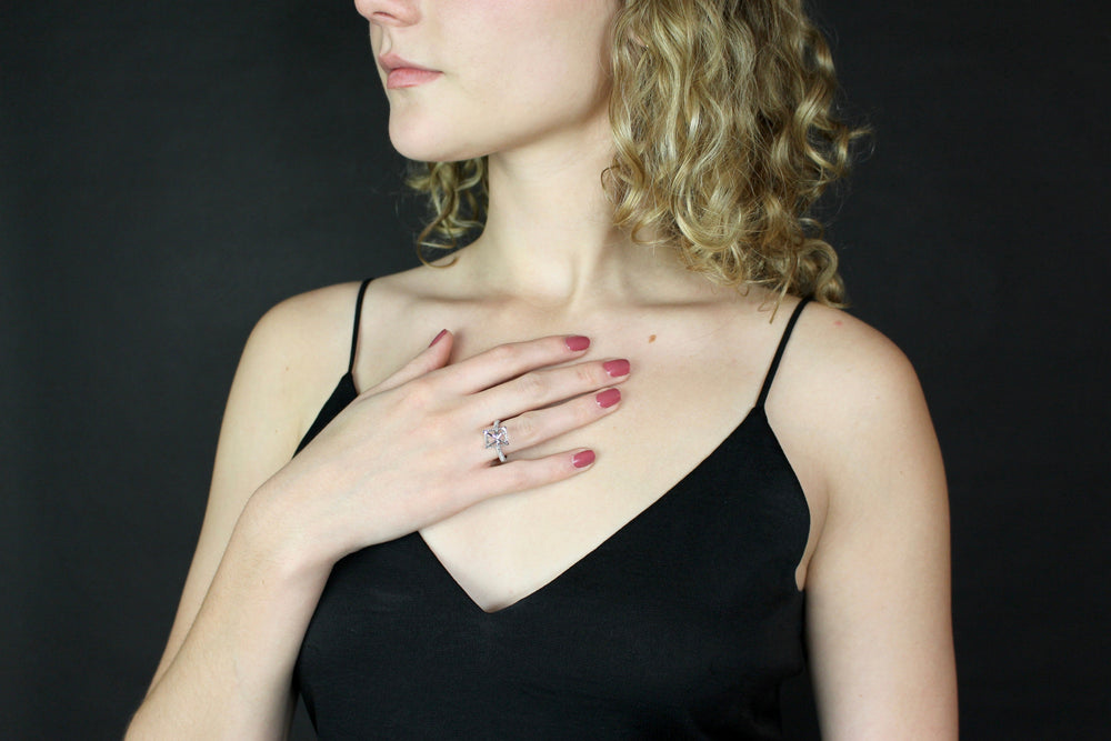 Montadura de oro con diamantes - LAURA CANTU JEWELRY