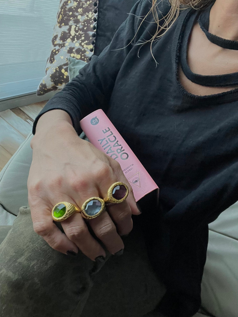 Amorphous Oval Ring - LAURA CANTU JEWELRY