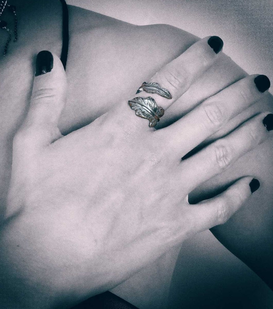 Antique Silver Small Leaf Ring - Laura Cantu Jewelry - Mx