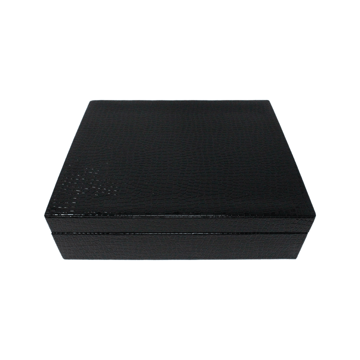 Embossed Big Box - LAURA CANTU JEWELRY