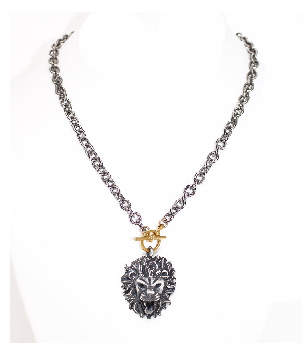 Lion Necklace With Striped Chain - LAURA CANTU JEWELRY US