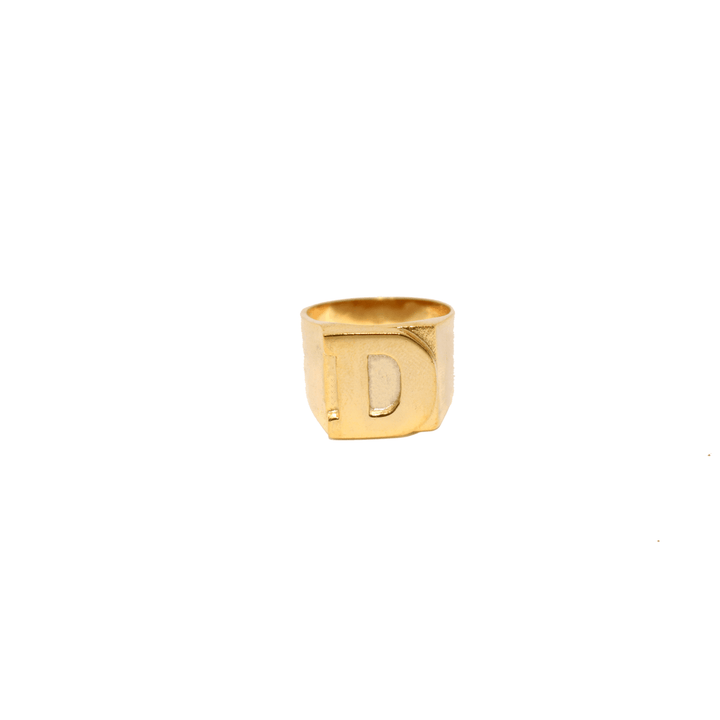 Personalized Signet Ring - LAURA CANTU JEWELRY