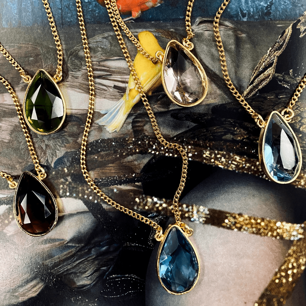 Small Crystal Gold Teardrop Necklace - LAURA CANTU JEWELRY